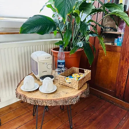 Messe Laatzen Homestay *