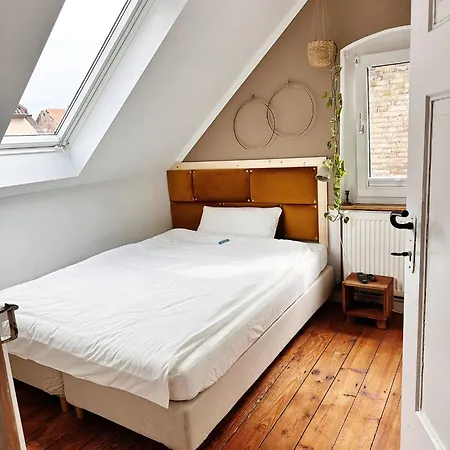 Messe Laatzen Homestay szállás *